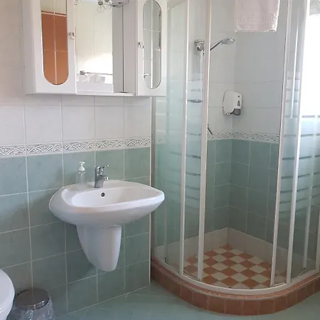 Aqua Therm - 3* 잘라카로쉬
